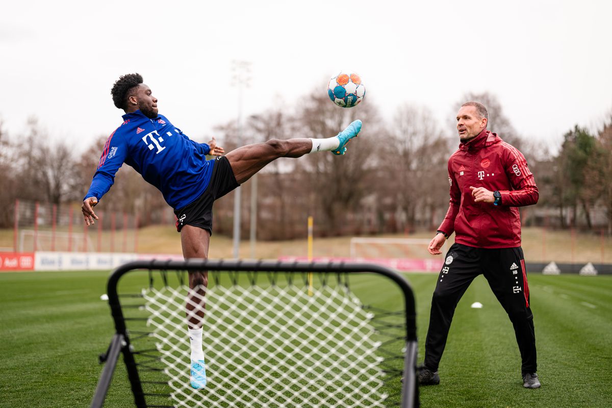 Bayern Munich’s Alphonso Davies provides health and fitness update